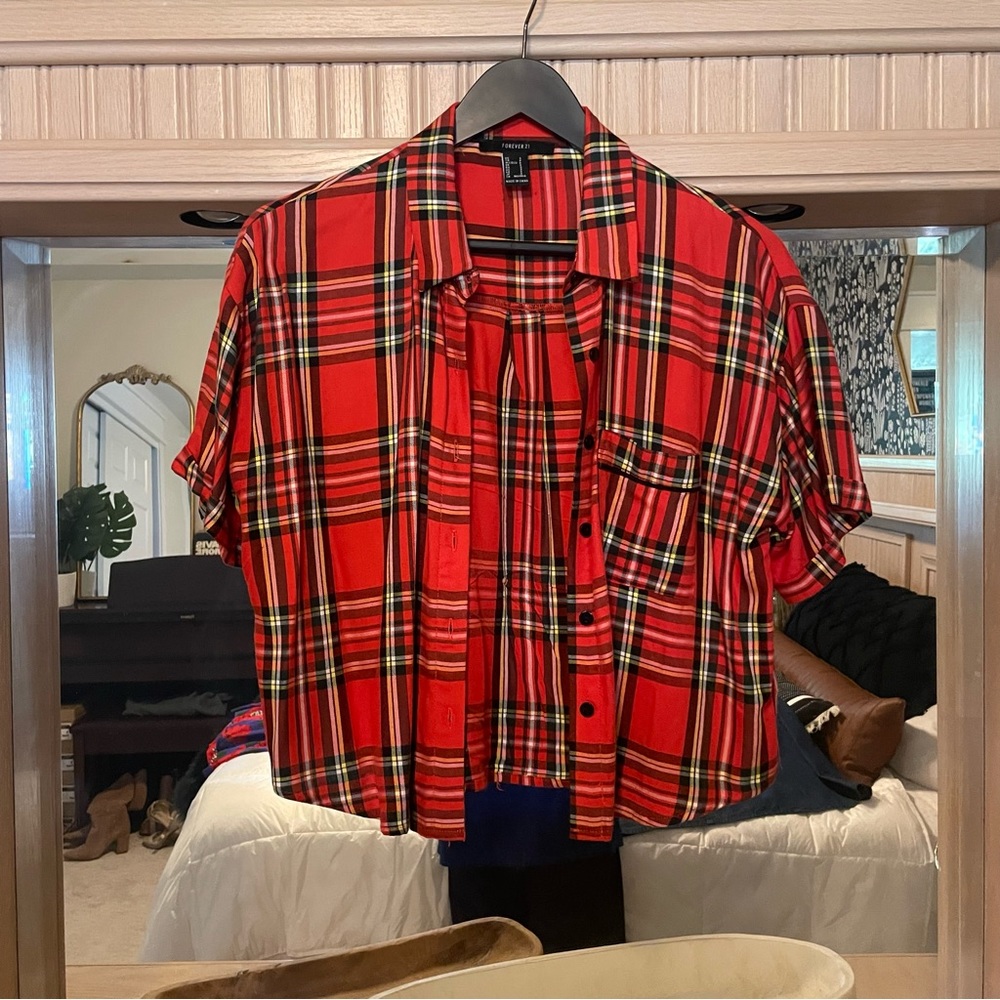 Cropped Plaid Button Up